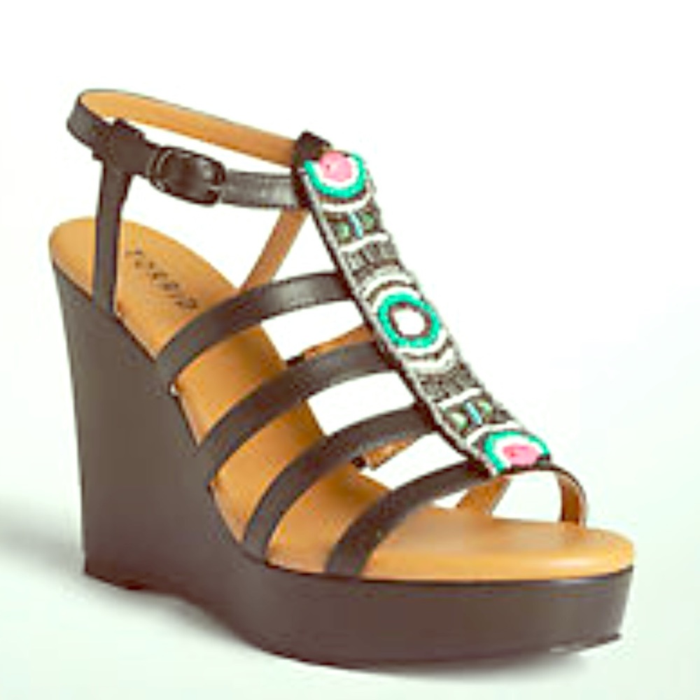 NWT Torrid Beaded T-Strap black wedge